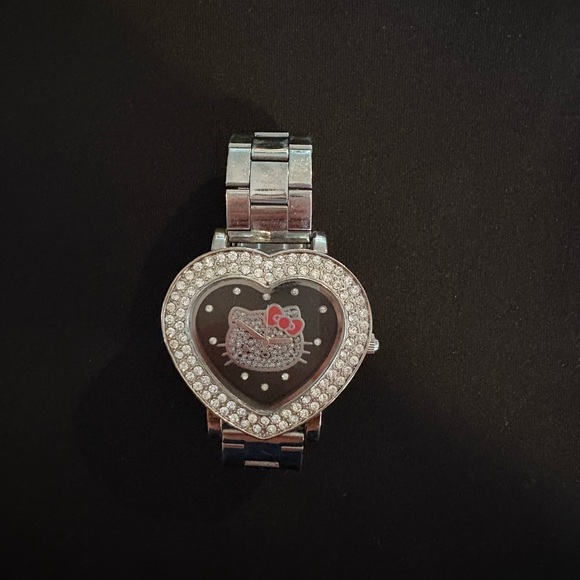 Hello Kitty Silver and Black Heart Watch w New Battery - Picture 1 of 5